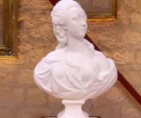 Le buste du Barry de Marie