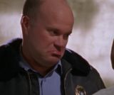 S08 E17 - Le chevalier noir