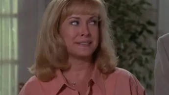 7 à la maison - S3E2 - Un bizutage arrosé