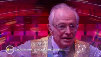 E=M6 - Guilis, tournis, doigts fripés, coude hypersensible : pourquoi notre corps réagit ainsi ?