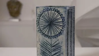 Affaire conclue : la vie des objets - Le vase signé Capron de Caroline