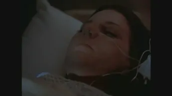 Le caméléon - S3 E14 - À l'heure de notre mort