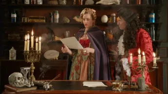 La petite histoire de France - Regarde moi ça / Ghost / Blue napo / Mash