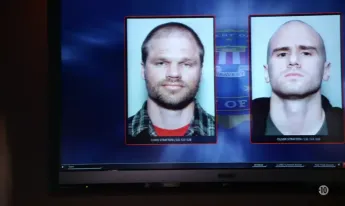 Esprits criminels - S07 E23 - Reine de carreau