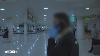 Au cœur des douanes - S7E19 - Episode 19