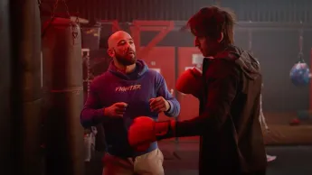 Un si grand soleil - Révélation : Cours de boxe pour se défouler