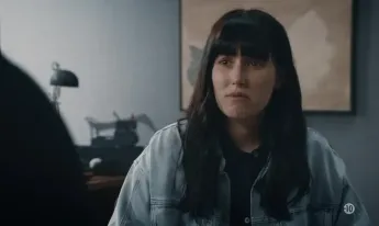 Indéfendable - S01 E35 - Une meurtrière en robe de chambre