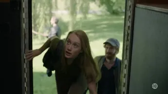 Le Transporteur - la série - S2 E10 - Triple galop