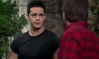 Madame est servie - S05 E11 - L'Oncle de madame Rossini