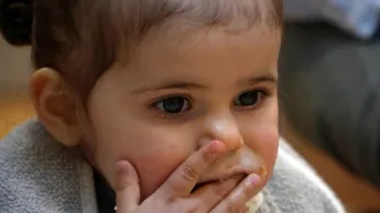 Les Maternelles XXL - Des résidentes d’Ehpad à la crèche…