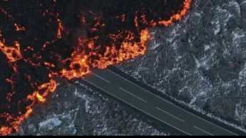 Thalassa, aventures extrêmes - Le réveil du volcan