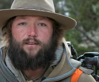 Seuls face à l'Alaska