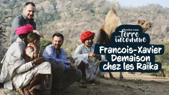 Rendez-vous en terre inconnue - Avec François-Xavier Demaison chez les Raïka