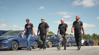Top Mecanic : 5 jours pour restaurer une épave - S8E6 - Jour 1 - Wheeler Dealers vs. Vintage Mecanic