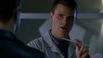 Fringe - S2E8 - Observée