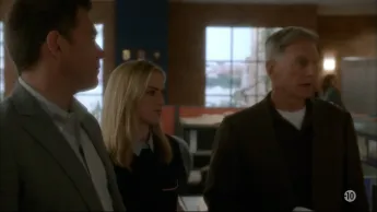 NCIS - S12 E23 - Les enfants perdus (2/3)