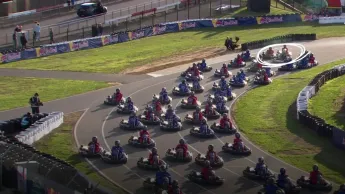 Stade 2 la quotidienne - Max Verstappen : En mode Super Mario Kart