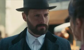 Montmartre - S01 E02