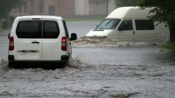 Les 10 catastrophes qui ont marqué la planète - S1E6 - Inondations