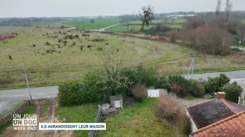 Un jour, un doc week-end - Ils agrandissent leur maison