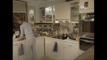 Un gars, une fille - S4E92 - Dans la cuisine (12)