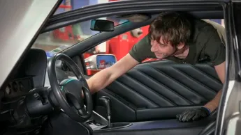 Wheeler dealers france - S10E14 - Lamborghini Diablo