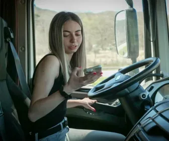 Les routiers : profession chauffeur poids lourd