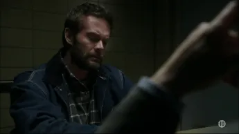 Elementary - S2 E20 - Charbon ardent