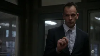 Elementary - S3 E6 - Meurtres à la carte
