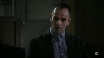 Elementary - S3 E7 - Le nettoyeur