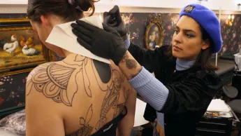 Tattoo shop : les rois du tatouage - S1E2 - Duel au salon