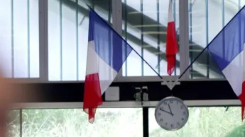 Stade 2 - Dossier : les sportifs peuvent-ils encore s'engager ?