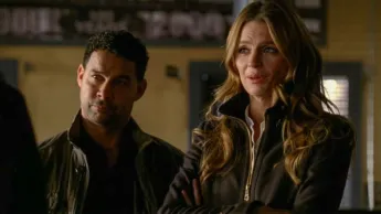Castle - S5E20 - À la recherche de l'homme-singe