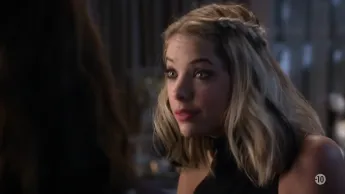 Pretty little liars - S5 E5 - Le complexe de la poupée