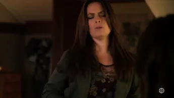 Pretty little liars - S2 E6 - Ne jamais se défiler