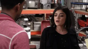 Pretty little liars - S6 E6 - Partir loin, loin, loin ?