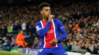 Stade 2 la quotidienne - Ligue des Champions : Désiré Doué de plus en plus grand