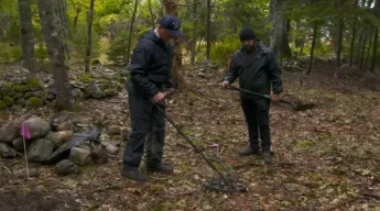 Le mystère d'Oak Island : la course au trésor - S10E15 - Au fond du puits