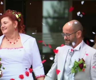 Quatre mariages pour une lune de miel