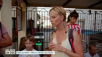 Un jour, un doc - Fans de parcs : prêts à toutes les folies !