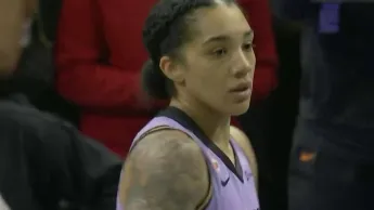 Stade 2 la quotidienne - WNBA : la chevauchée des Valkyries de Gabby Williams