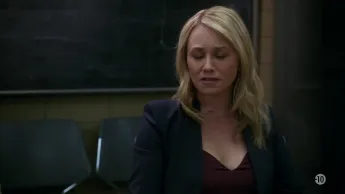 Elementary - S5 E14 - La méthode inuit